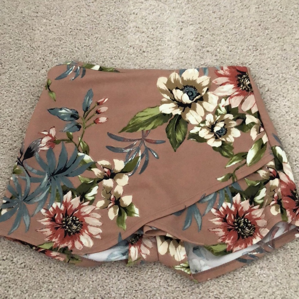 Floral skort worn once